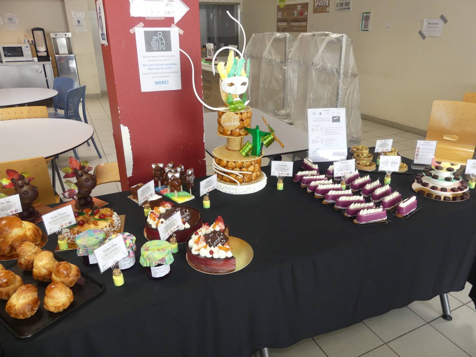 Buffets BTM Pâtisserie 2022 - Cecof
